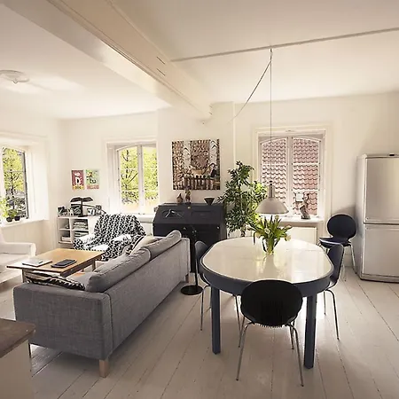 Apartmentincopenhagen 1516 *